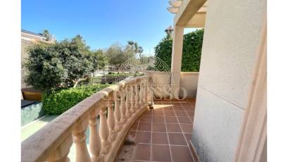 Alquiler - Villa -
Guardamar del Segura - Urbanizaciones