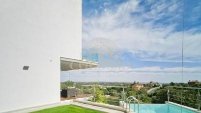 Resale - Villa de Lujo -
Las Rozas de Madrid - Molino de la Hoz