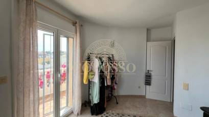 Resale - Casa -
Torrevieja - Los balcones