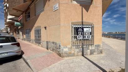 Reventa - Planta baja -
Torrevieja - El Acequión - Los Náufragos