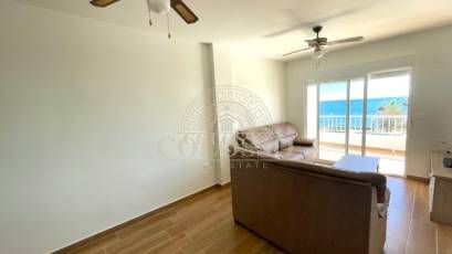 Alquiler - Apartamento / piso -
Torrevieja - Playa de los Locos