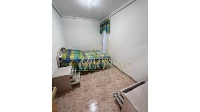 Resale - Apartamento -
Torrevieja - Acequion