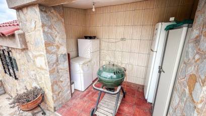 Resale - Villa -
Agost