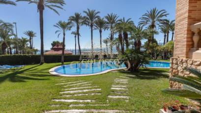 Resale - Casa -
Cullera - Cap Blanc
