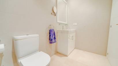 Resale - Apartamento -
Villajoyosa - Paraiso