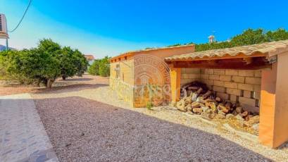 Resale - Chalet -
Rafal