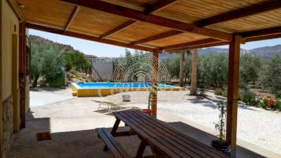 Revente - Casa con terreno -
Alsodux - ALMERIA