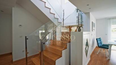 Resale - Villa de Lujo -
Polop - Urbanizaciones