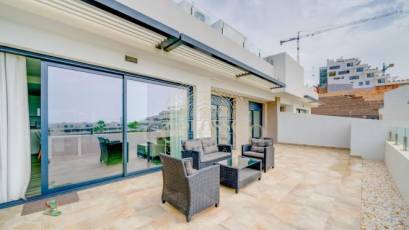 Resale - Apartamento -
Finestrat - Camporrosso village