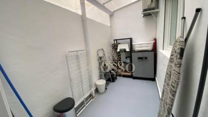 Resale - Piso -
Torrevieja - Paseo maritimo
