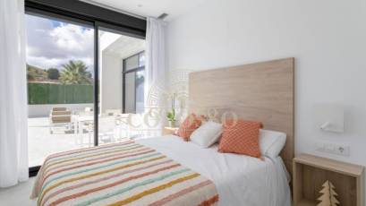 Resale - Villa de Lujo -
Calasparra - Coto riñales