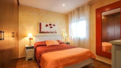 Reventa - Chalet -
Orihuela