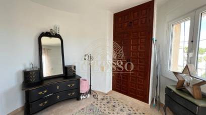 Resale - Casa -
Torrevieja - Los balcones