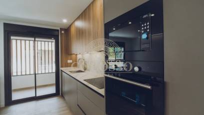 Obra nueva - Apartamento -
Redován