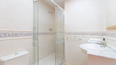 Alquiler - Apartamento / piso -
Guardamar del Segura - Guardamar Playa