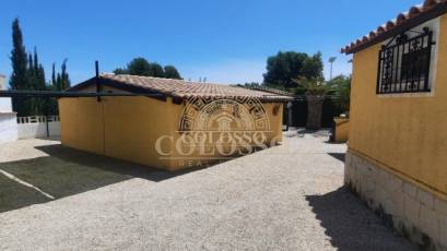 Resale - Villa -
l'Alfas del Pi - Belmonte