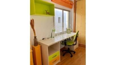 Resale - Piso -
Benidorm - Poniente