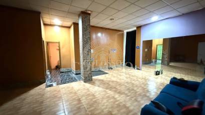 Reventa - Local Comercial -
Orihuela