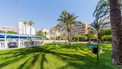 Resale - Penthouse -
Torrevieja - Playa de los Locos