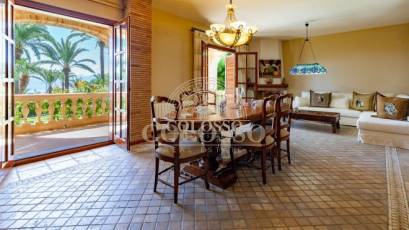 Resale - Casa -
Cullera - Cap Blanc