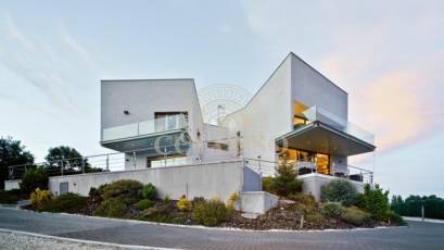 Resale - Villa de Lujo -
Las Rozas de Madrid - Molino de la Hoz