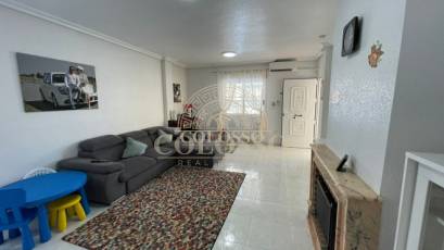 Resale - Casa -
Orihuela Costa - Los Altos