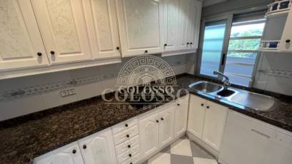 Resale - Piso -
Benidorm - Poniente