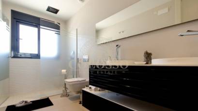 Resale - Villa -
Orihuela Costa - Campoamor