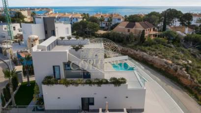 Obra nueva - Villa -
Orihuela Costa