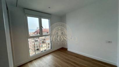 Resale - Piso -
Benidorm - Levante