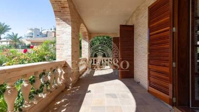 Resale - Casa -
Cullera - Cap Blanc
