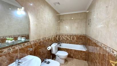 Alquiler - Apartamento / piso -
Los Montesinos