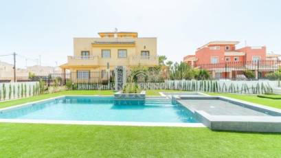 New Build - Bungalow Planta Alta -
Torrevieja - Los balcones