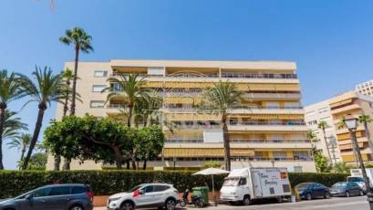 Resale - Penthouse -
Torrevieja - Playa de los Locos