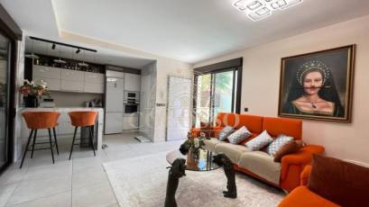Resale - Villa de Lujo -
Orihuela Costa - Montezenia