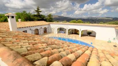 Resale - Villa -
Benissa - Fustera
