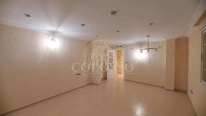 Reventa - Casa -
Orihuela