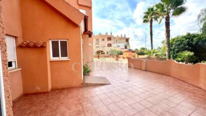 Alquiler - Adosado -
Orihuela Costa - La Zenia