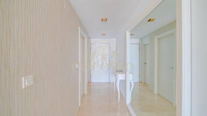 Resale - Apartamento -
Villajoyosa - Paraiso