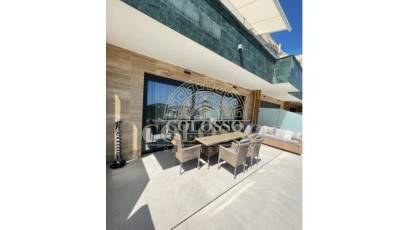 Rental - Apartamento -
Benidorm - Via Parque