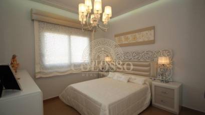Resale - Villa -
Orihuela Costa - Campoamor