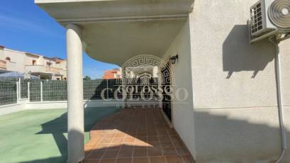 Rental - Villa -
Guardamar del Segura - Urbanizaciones