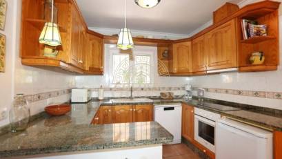 Resale - Chalet -
Benissa - playa fustera