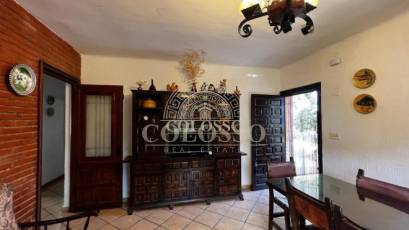 Resale - Chalet -
San Vicente del Raspeig - Sol y Luz