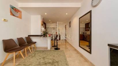 Resale - Apartamento -
Torrevieja - Punta prima