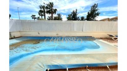 Alquiler - Villa -
Guardamar del Segura