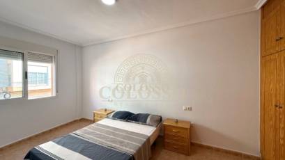 Alquiler - Apartamento / piso -
Los Montesinos