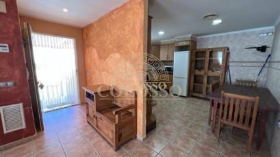 Resale - Chalet -
Godelleta - El bosque