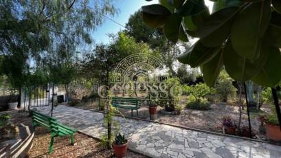Resale - Chalet -
San Vicente del Raspeig - Sol y Luz