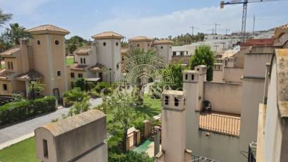 Revente - Chalet -
Algorfa - La finca golf